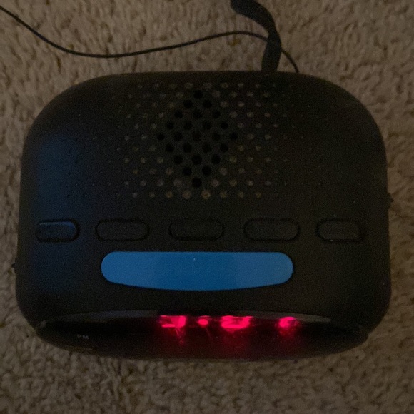 ❤️Nelsonic Clock/Radio Electric With Battery Backup! - Picture 5 of 6